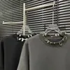 Sweats à capuche pour femmes Borvemays Femmes Sweat-shirt Lâche Casual Street Metal Rivet O Cou À Manches Longues Épaississement Brossé Garder Au Chaud Pulls