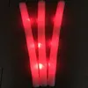 Oplichtende schuimstokken LED Zachte knuppels Rally Rave Gloeiende toverstokjes Kleur veranderende flitslamp Festivals Feestconcert Lichtgevende staaf