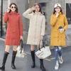 نساء أسفل S-4XL Women Women Jacket Winter Parkas Coats Cotton Cutton Warm Warm For Woman محنك بالسترات الكورية النحيفة