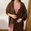 Szaliki czarny szary plus rozmiar zużycie Zimowe dzianiny poncho kobiety solidne design płaszcz żeńskie długi rękawy batwing płaszcz vintage szal 231021