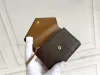Tasarımcı Cüzdan Klasik Lvity Çanta Yüksek kaliteli kadın kredi kartı tutucu çanta moda çeşitli stiller ve renkler mevcut toptan kısa cüzdan çantası kutu