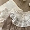 Rompertjes Ins Herfst Baby Borduren Kant Splitsen Wafel Lange Mouwen Romper geboren meisje Baby Katoenen Ruche Kraag Casual Onesie 231023