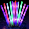 Oplichtende schuimstokken LED Zachte knuppels Rally Rave Gloeiende toverstokjes Kleur veranderende flitslamp Festivals Feestconcert Lichtgevende staaf