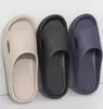 Gummi -Hausschuhe Sandalen Knochen weiß brauner schwarze Männer Frauen Sommer Beach Flat Pantoffeln