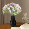 Fiori decorativi e tendaggi nuziali Simulazione di fiori di rosa artificiali Bouquetss Mano di seta floreale