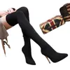 Botas superiores zapatos de mujer finos otoño invierno nuevo cálido tacón versátil calcetines de seda elásticos puntiagudos barril largo