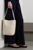 Kvällspåsar 2023 Classic Tote Spring NS Park LCU Medium Size Cowhide 231023