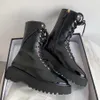 Designer Boots Luxury Boot äkta läderstövlar Ankelstövlar Kvinna Kort start Sneakers Trainers Sandaler Sandaler av Brand W416 002