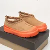 Tasman Weather Pantoufles Hybrides Ultra Mini Bottes Tous Genres Hommes Femmes Tazz Imperméable Pluie Classique Châtaigne Orange Peau de Mouton Chaussures d'Hiver à Enfiler