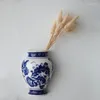 Vases British Retro Blue And White Porcelain Wall Hanging Vase Japanese Style Pendant Home Decoration