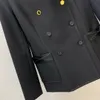 활주로 코트 재킷 긴 슬리브 라펠 목 흰색 검은 고품질 버튼 패션 여성 의류 발리