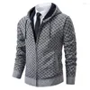男子セーターメンズメンフード付きニットウェア冬のカーディガン格子縞のセーターコート
