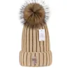 Designer Winter Gestrickte Beanie Hut Frauen Grobstrick Dicke Warme Kunstpelz Pom Pom Beanies Hüte Weibliche Bonnet Beanie Caps