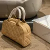 Designer pour femmes vintgae caviar en cuir beige bowling sacs top poignée toples grande capacité extérieur sacoche poche luxe brun sac à main 25x7x15cm