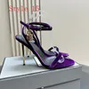 Damen-Sandalen, französische spitze Zehen-Schuhe mit hohen Absätzen, dünner Absatz, Luxus-Designer-Brief-High-Heel-Frauen, Runway-spitze Zehen-niedriger Damen-Markenschuh