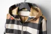 Designer Herrmode Casual Plaid Spring and Fall Coat Trench Zipper Jacket Outside Can Sport Size M-3XL Herrkläder