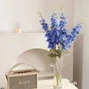 Dekorativa blommor Lång gren delphinium konstgjorda vackra hyacint lila siden falska blommor bröllop hem trädgård diy dekor blommig försörjning