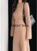 2ピースドレスエレガント2セットオフィスレディーY2Kクロップトップスリムボディコンミディスカート女性ニットセーターファッションスーツ韓国シック231024