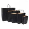 Emballage cadeau 10 pcs / lot sacs avec poignées multifonctions papier kraft noir haut de gamme 6 tailles pour les magasins cadeaux de fête vêtements chaussures