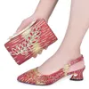 Chaussures Design Robe Femmes Africaines Assorties Chaussures et Sac Ensemble Décoré avec Strass Luxery Chaussures Femmes Chaussures De Mariage pour Femmes Mariée