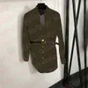 Giacca a vento con stampa a lettera intera Camicie stile lungo autunnale Cappotti Trench firmati con cardigan antivento per esterni