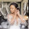 Splendide perle che bordano abiti da sposa africani nigeriani con treno staccabile maniche lunghe plus size sirena abiti da sposa sexy scollo rotondo abiti da sposa CL2810