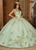 Beaded Ball Gown Lace Quinceanera Dresses Sequined Prom Gowns Appliqued Sweetheart Neckline Tulle Sweet 15 Masquerade Dress