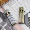 Aanstekers Retro Metalen Vintage Slijpstenen Vuursteen Kerosine Buizen Compact Sigaretten Winddicht Gadgets Geschenken voor mannen