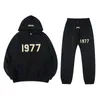 2023 Mens Designer Sweat à capuche Ess Sweats à capuche 1977 Survêtements Essent Pull Sweatshirts en peluche Pantalons de survêtement Unisexe Sports T-shirt Shorts Essentialhoodies surdimensionné S-XL