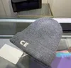 TOP CEL1NE Beanie Skull Caps Designer gebreide mutsen in populaire canada winterhoed Klassieke Letter gans Print Knit