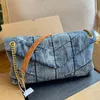 ジャンブルーデザイナーバッグloulou puffer denim cowboy bags ladies luxurysハンドバッグバッグ2023女性ハンドバッグファッションバッグヴィンテージショルダークロスボディハンドバッグ大きなバッグ