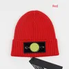 Beanie/Skull Caps Designer Hats lebtnited Ins Popular Classic Letter Print Men Men Women Warm Hat Travel Sports Sports Mathicle Hat