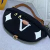 Flocked Bumbag Designer Teddy Bum Bag Crossbody Waist Bag Men Luxury Winter Fuzzy Belt Bags Women Cross Body Handbag Shearling Fanny Pack