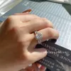 Anel de ovo de pomba de alto carbono em prata esterlina da família t sobreposto com fileira completa de anéis femininos de diamanteStar