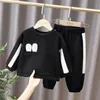 Kleidungssets Mode Kleinkind Baby Jungen Mädchen Herbst Kleidung Sets Baby Mädchen Kleidung Set Kinder Große Schmetterling Sweatshirt Hosen 2 Stücke Anzüge Outfit 231023