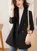 Costumes pour femmes Blazers élégant dame décontracté Double boutonnage Blazer pour femmes automne vestes et manteaux grande taille hauts blanc noir Veste Femme 231023