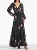 1026 2023 Runway Dress Autumn Dress V Neck Black Long Sleeve Märke samma stil Empire Womens Dress Fashion High Quality YY