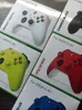 Kontrolery gier Joysticks 2,4G bezprzewodowy kontroler gier na konsolę Xbox One Series X/S joysticks z odbiornikiem adaptera 2,4 GHz dla systemu Windows PC Gamepad 231023