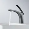 Badrumsvaskar Krattor Lyxiga mässingskran Fashion Design Copper Basin Mixer Tap Cold Water High Quality