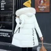 Femmes vers le bas Parkas Parka femmes manteaux d'hiver longs coton décontracté fourrure à capuche vestes épais chaud femme pardessus manteau 231023