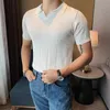 Chemises décontractées pour hommes Été Vêtements de luxe pour hommes Col en V Polo en tricot Casual Rayé Solide T-shirt à manches courtes Respirant Slim M-3XL 231021