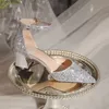 Модельные туфли Роскошные туфли-лодочки на высоком каблуке золотого и серебряного цвета с блестками Женские свадебные туфли с острым носком и ремнями на щиколотке Женские туфли на толстом каблуке для вечеринок 231024