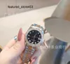 VVS Diamond Watch Full Diamond Women's Watch Diary Fashion med Calender Quartz