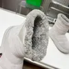 مصمم SNAP منصة التمهيد في الكاحل الرجال نساء شلنلينج Calfskin Snow Boots Ultra خفيفة الوزن الخارجي أحذية الفراء في فصل الشتاء الحجم 35-46