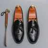 Kleidschuhe Braune Loafer für Herren Slip-On Runde Zehen Solid Black Quasten Business Herren Größe 38-46