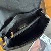 Роскошный дизайнер замшевый nubuck потирал Jumbo Hobo Shouber Bags золотые металлические аппаратные сумки с кисточкой мульти -пошетт на открытом воздухе Sacoche Pocket 30x9x23cm
