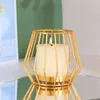 Candle Holders 1 Nordic Gold Iron Candlestick Creative Home Model Room Hollowed out Line Romantic Atmosphere Decoration 231023
