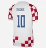 Jerseys de football 22 23 Modric Mer Croatie 2023 Gvardiol Kovacic Suker Men Kid Kit Kit Women Fans Player Version Rétro 1997 1998 2002 Croacia Football Shirt T