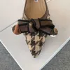 Apontado sapatos femininos planos 2023 novo houndstooth arco senhoras confortável e versátil fundo macio quatro estações trabalho 231024