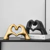 Objetos decorativos Escultura de gesto de corazón creativo nórdico resina abstracta mano amor estatua estatuilla hogar sala de estar escritorio decoración accesorios 231024